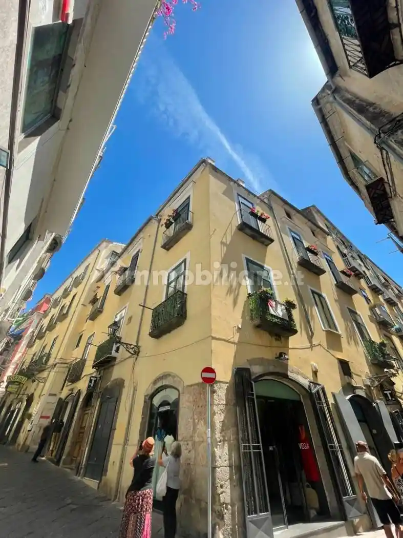 Appartamento in vendita a Salerno