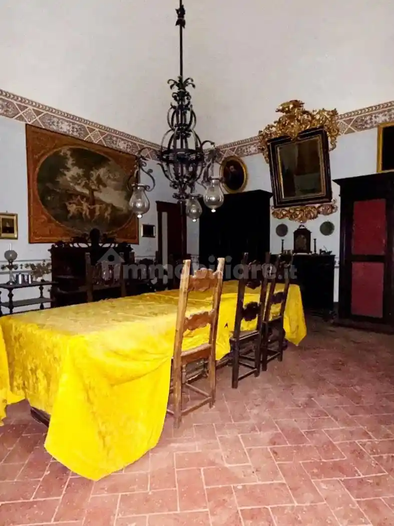 Appartamento in vendita a Peccioli