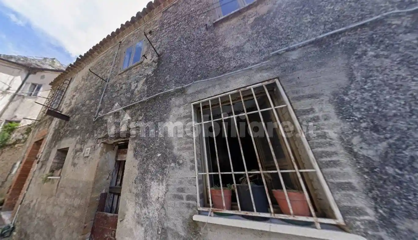 Casa indipendente in vendita a San Giorgio la Molara