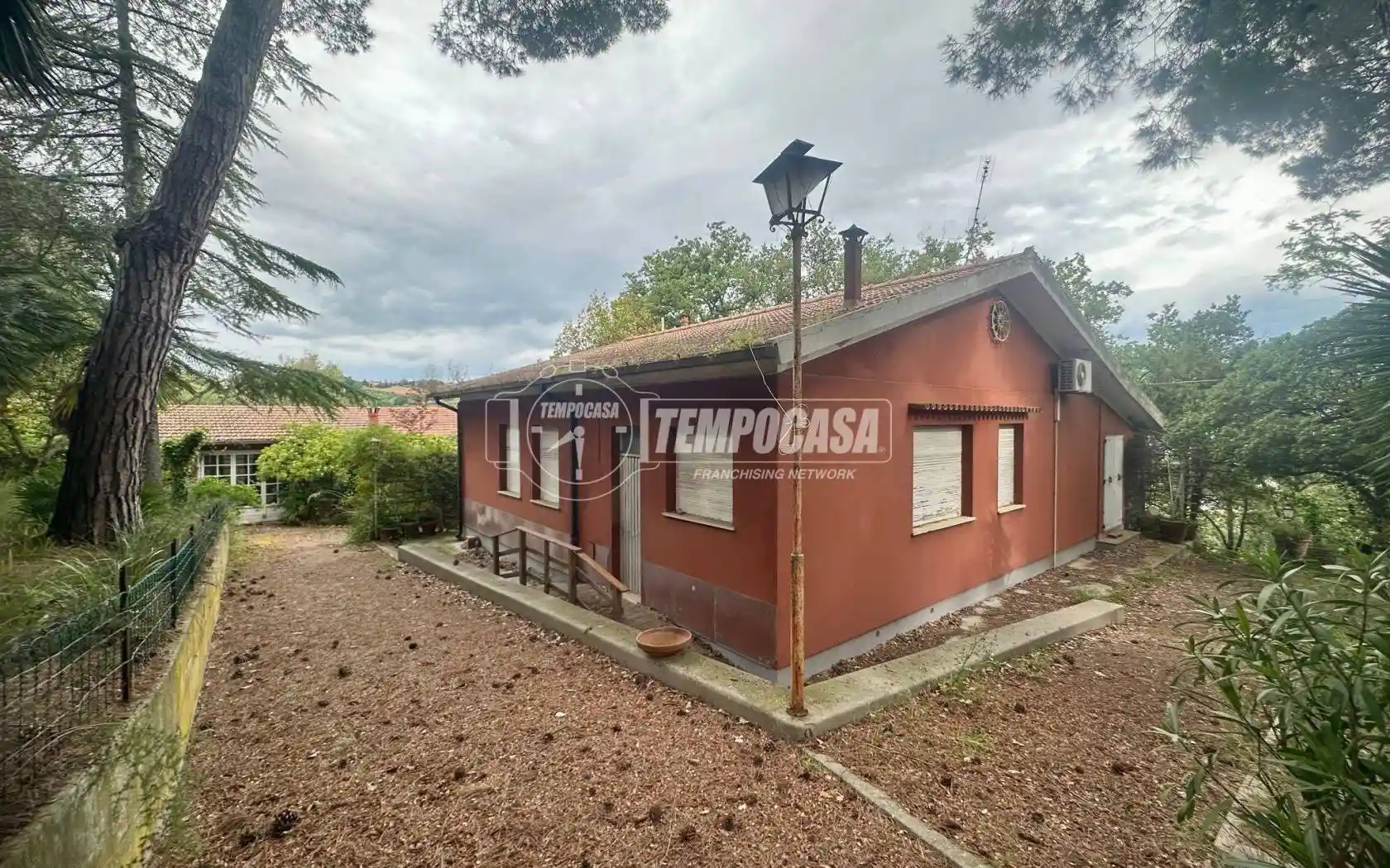 Casa indipendente in vendita a Fermo