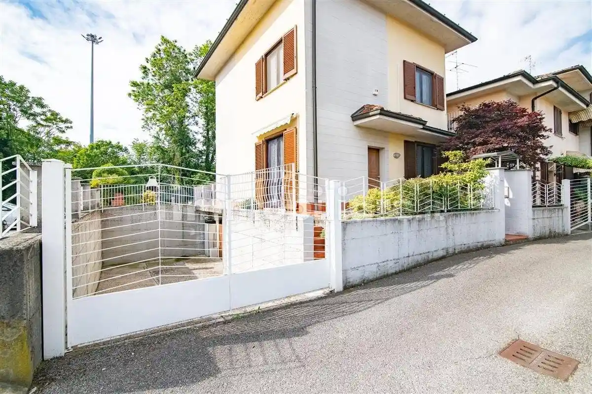 Villetta a schiera in vendita a Lodi