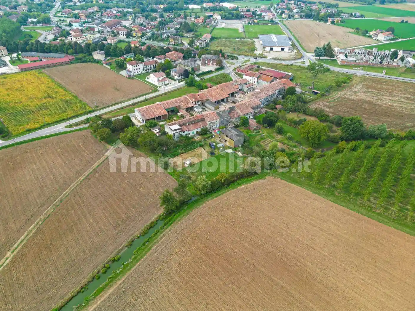 Rustico - Casale in vendita a Commessaggio