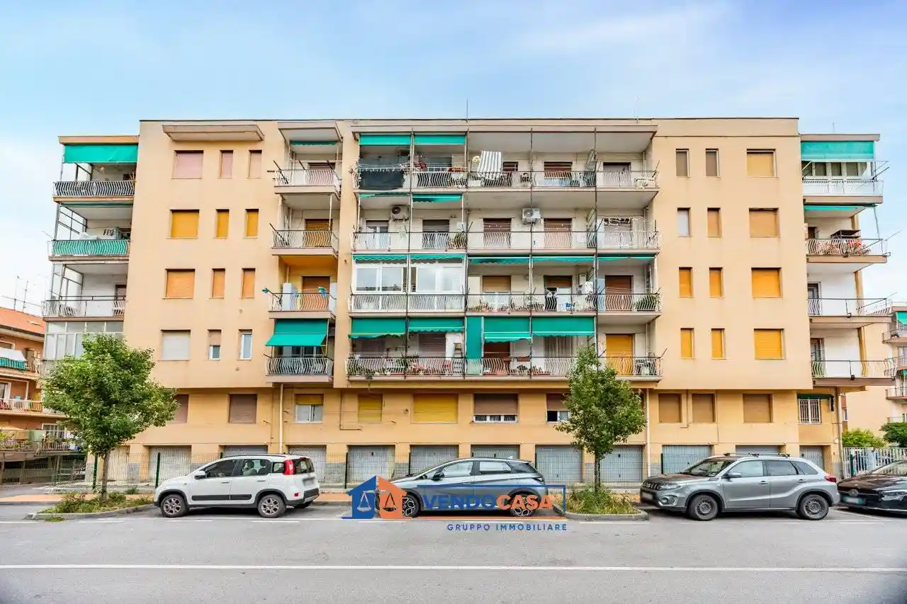 Appartamento in vendita a Albisola Superiore
