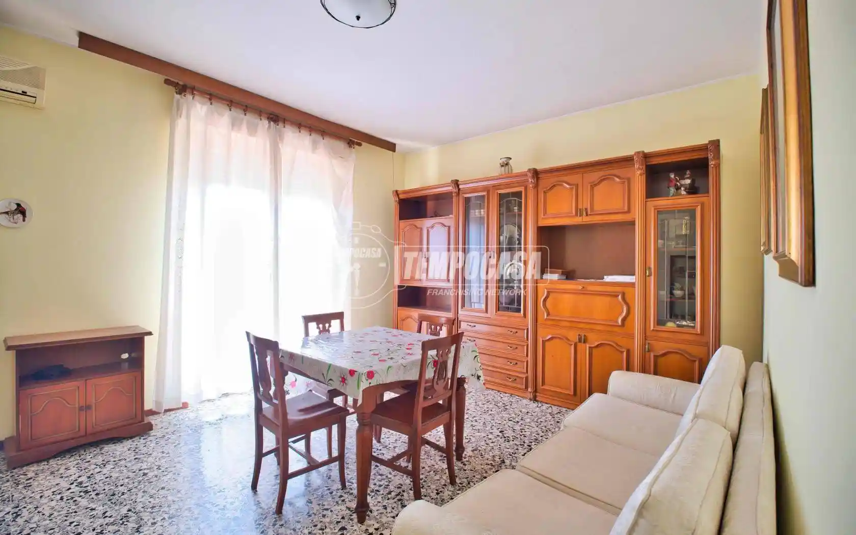 Appartamento in vendita a Novara