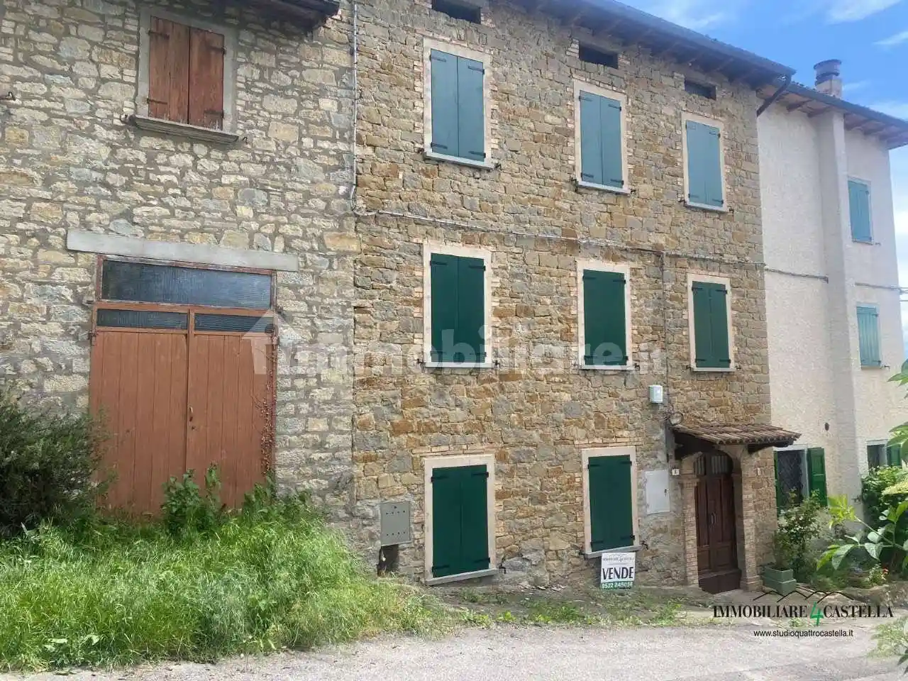 Casa indipendente in vendita a Castelnovo Ne' Monti