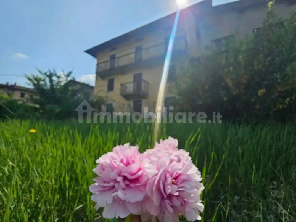 Villa in vendita a San Giovanni Bianco