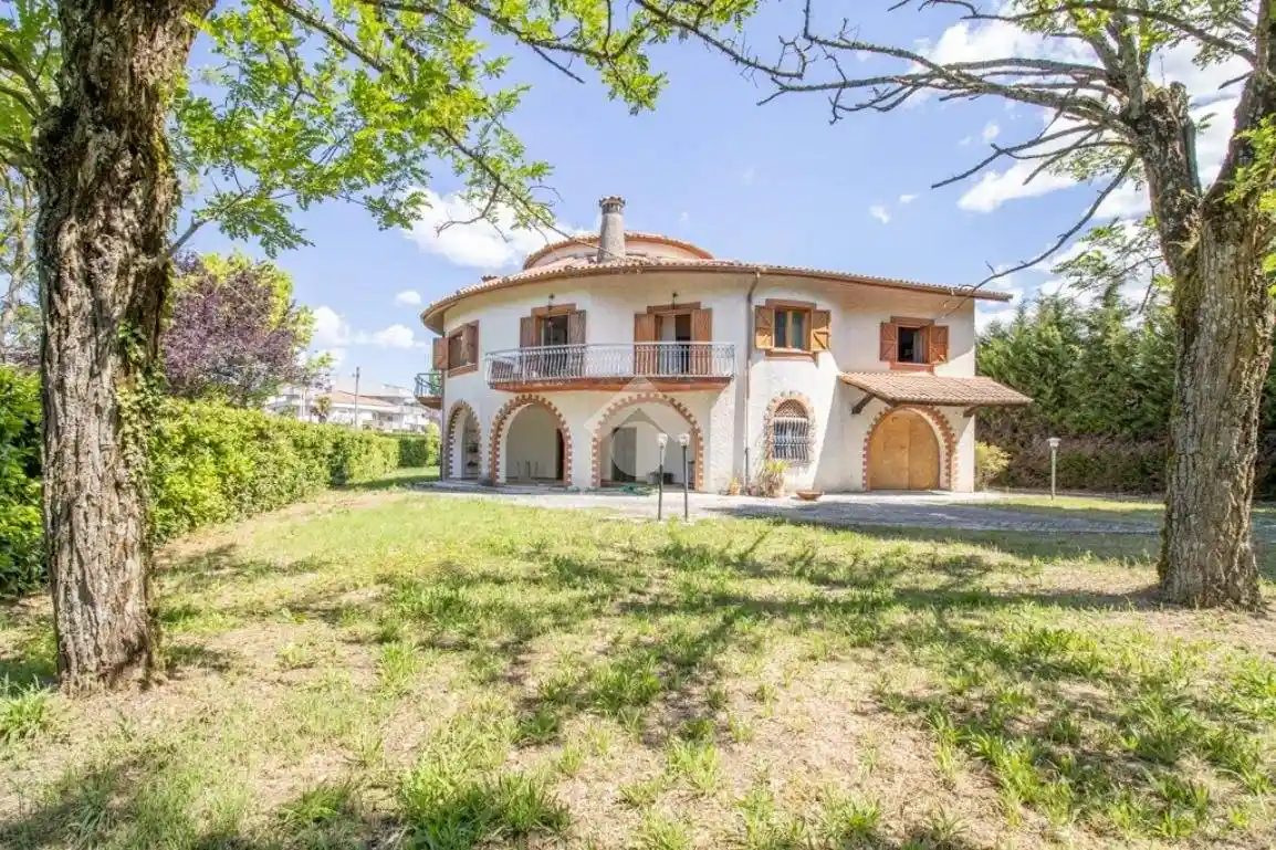 Villa in vendita a Rieti