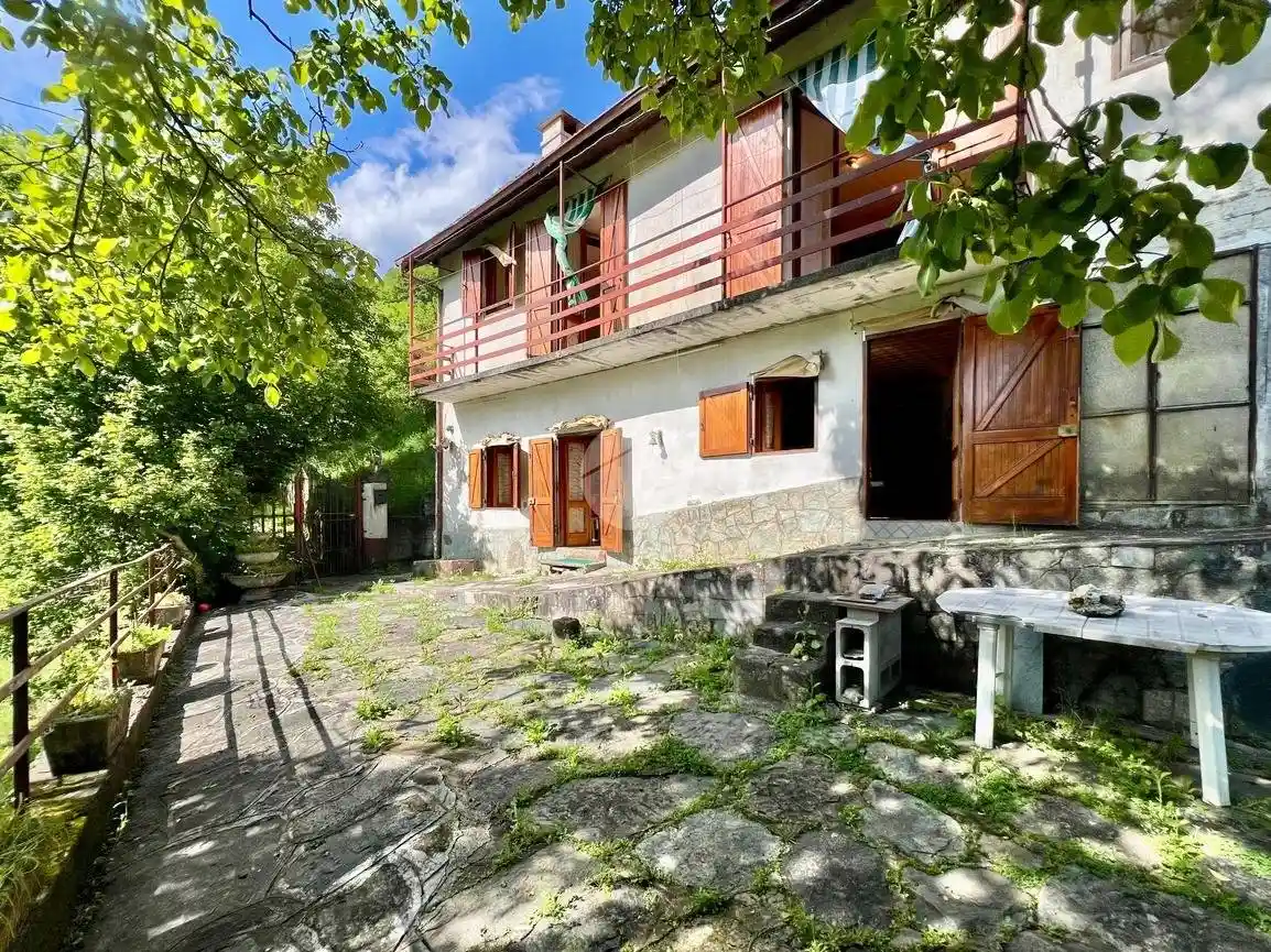 Casa indipendente in vendita a Viù