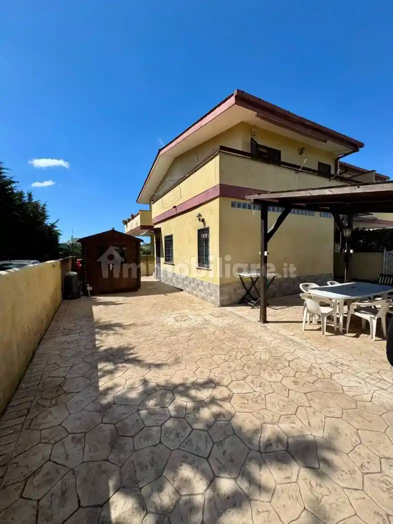 Villa in vendita a Anzio