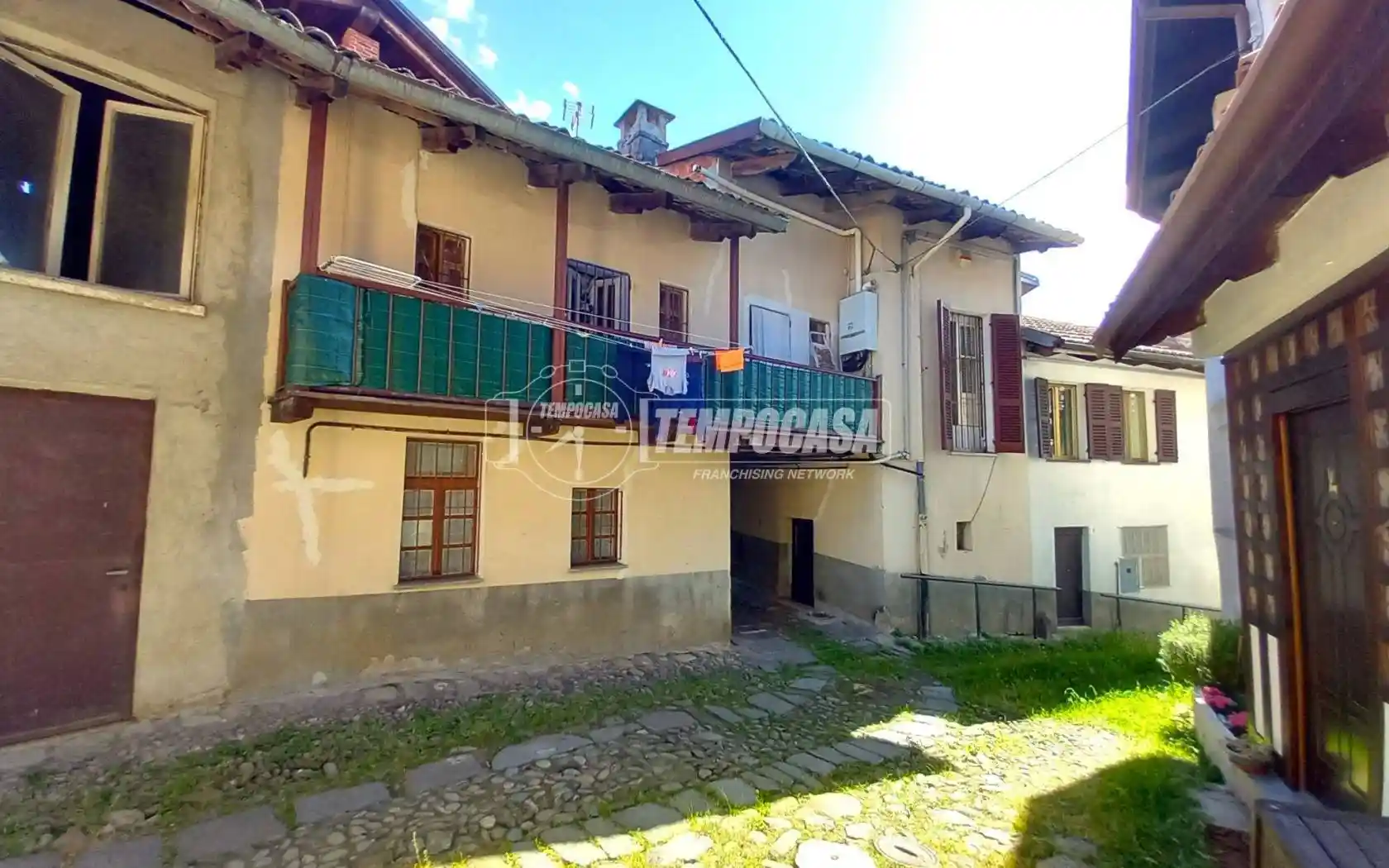 Casa indipendente in vendita a Biella