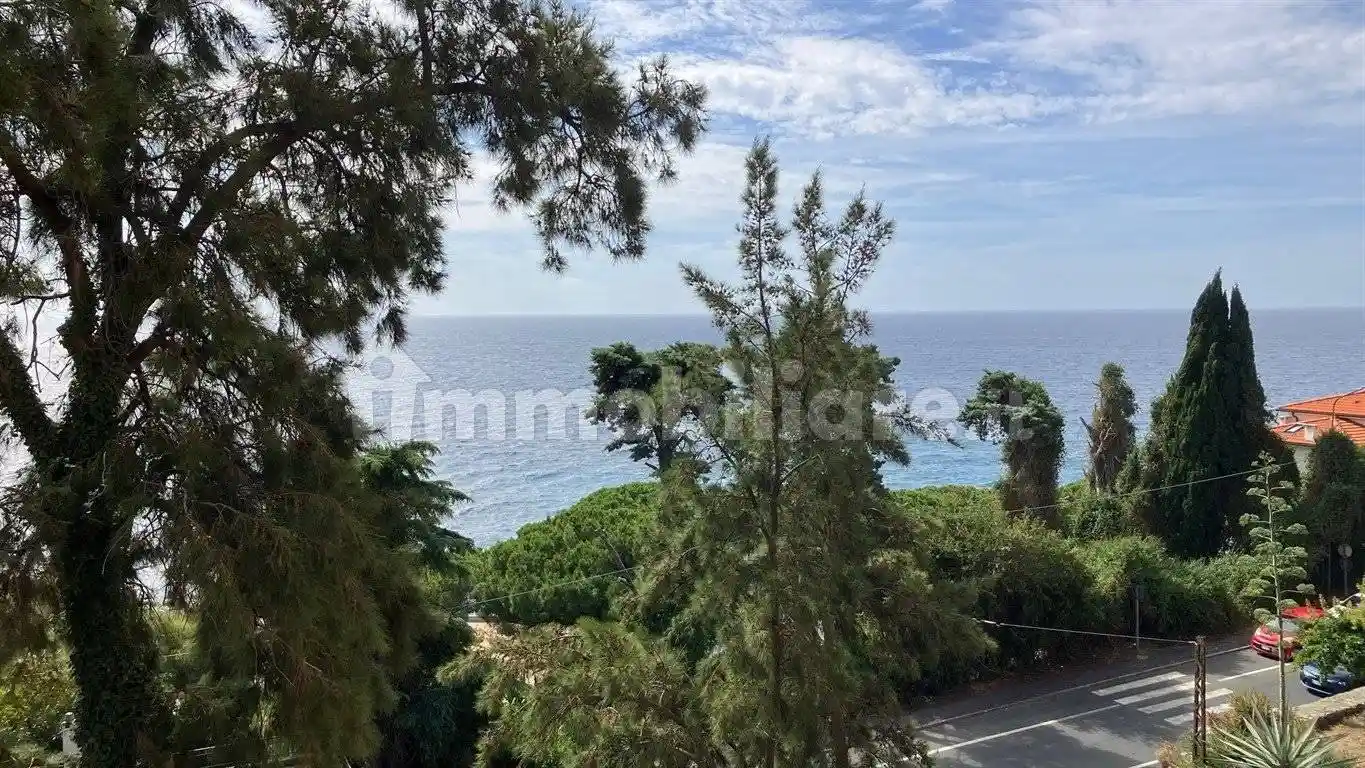 Appartamento in vendita a Sanremo