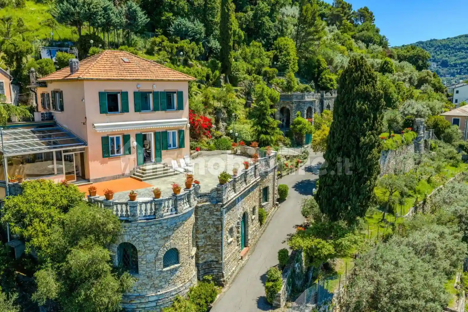Villa - foto 2