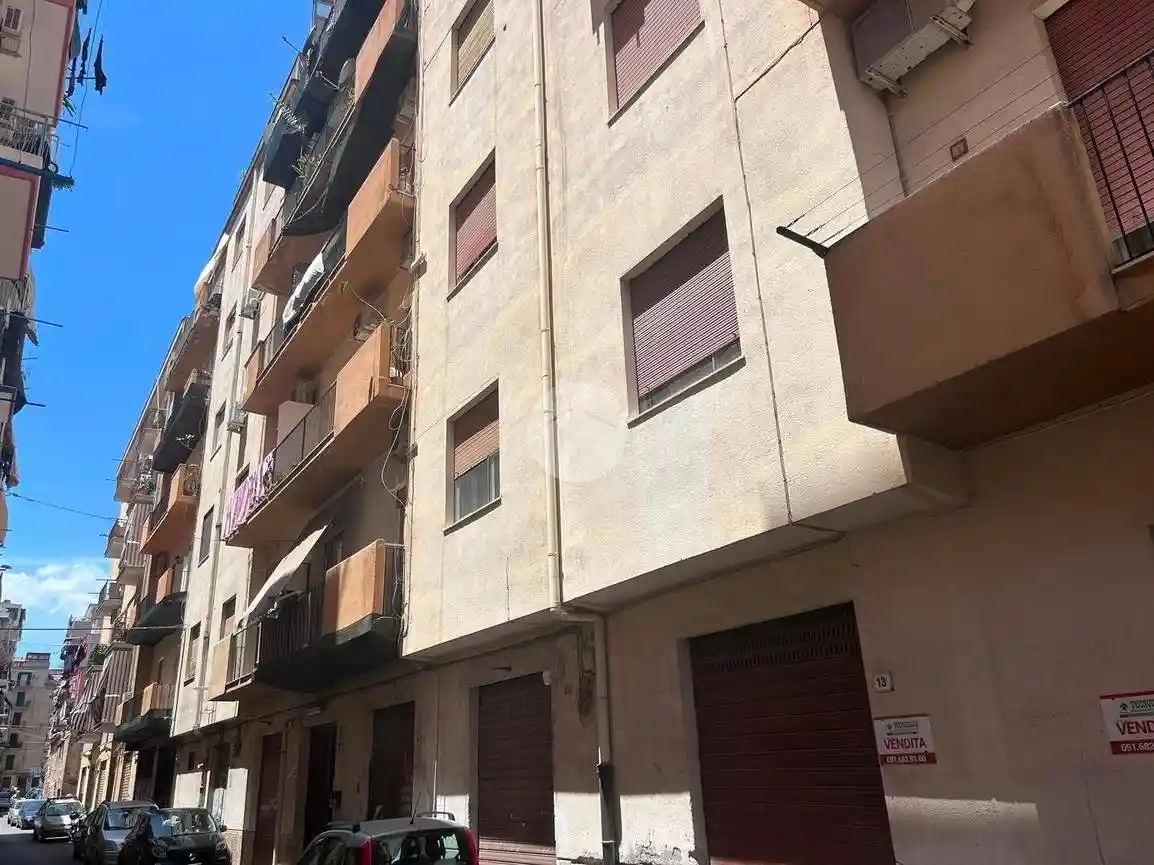 Appartamento in vendita a Palermo