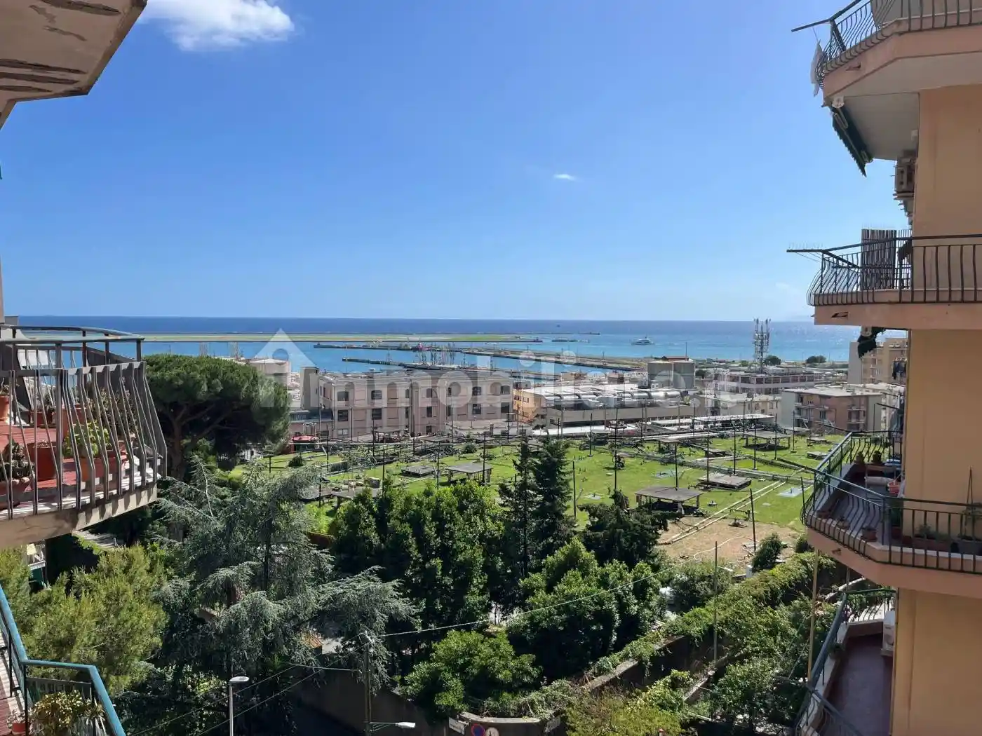 Appartamento in vendita a Genova