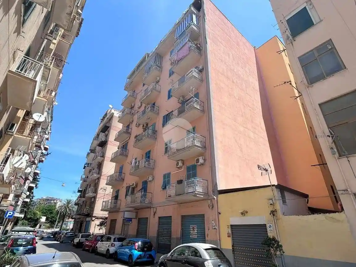Appartamento in vendita a Palermo