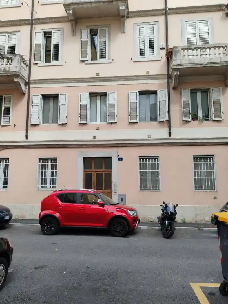 Appartamento in vendita a Trieste