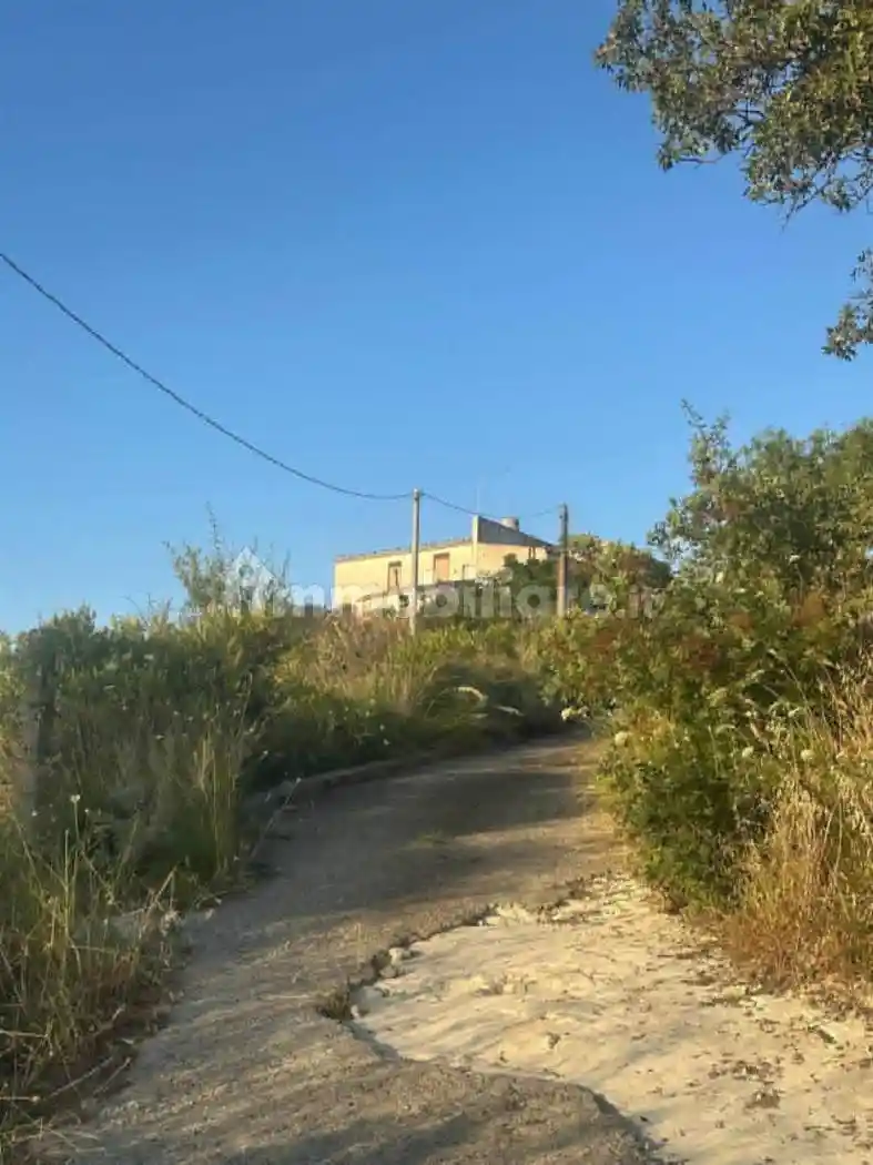 Villa in vendita a Naro
