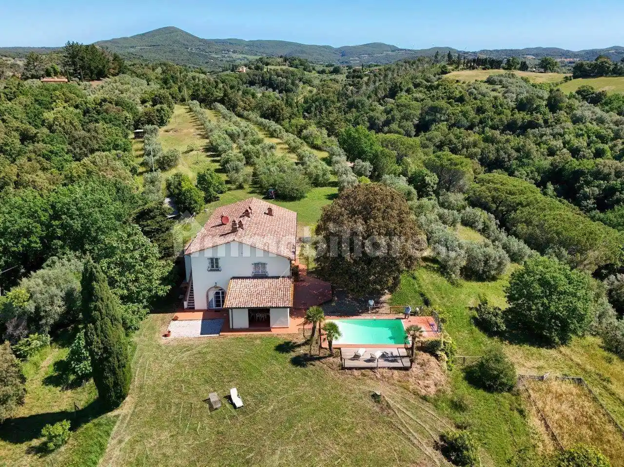Rustico - Casale in vendita a Riparbella