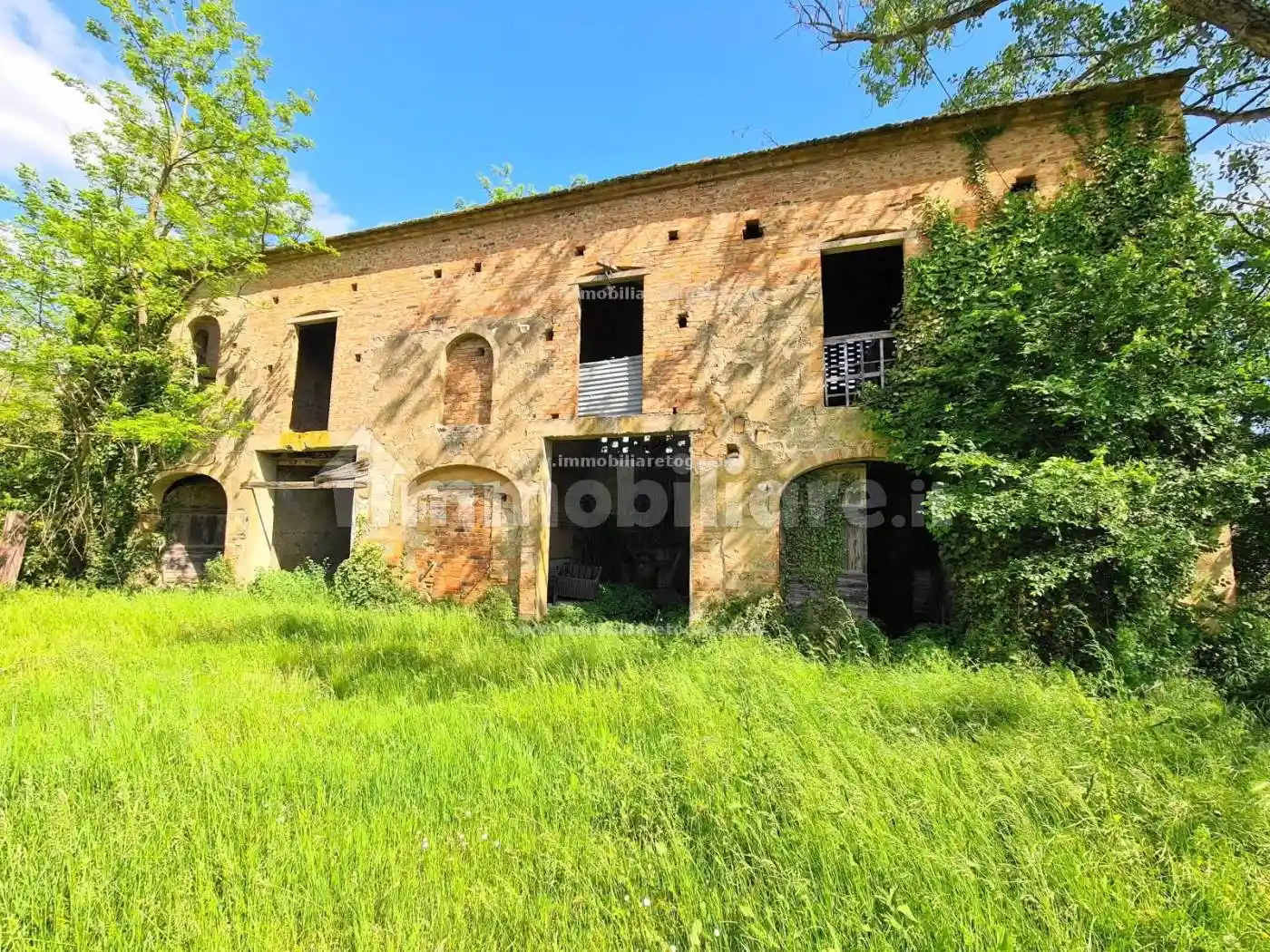 Rustico - Casale in vendita a Castelfiorentino
