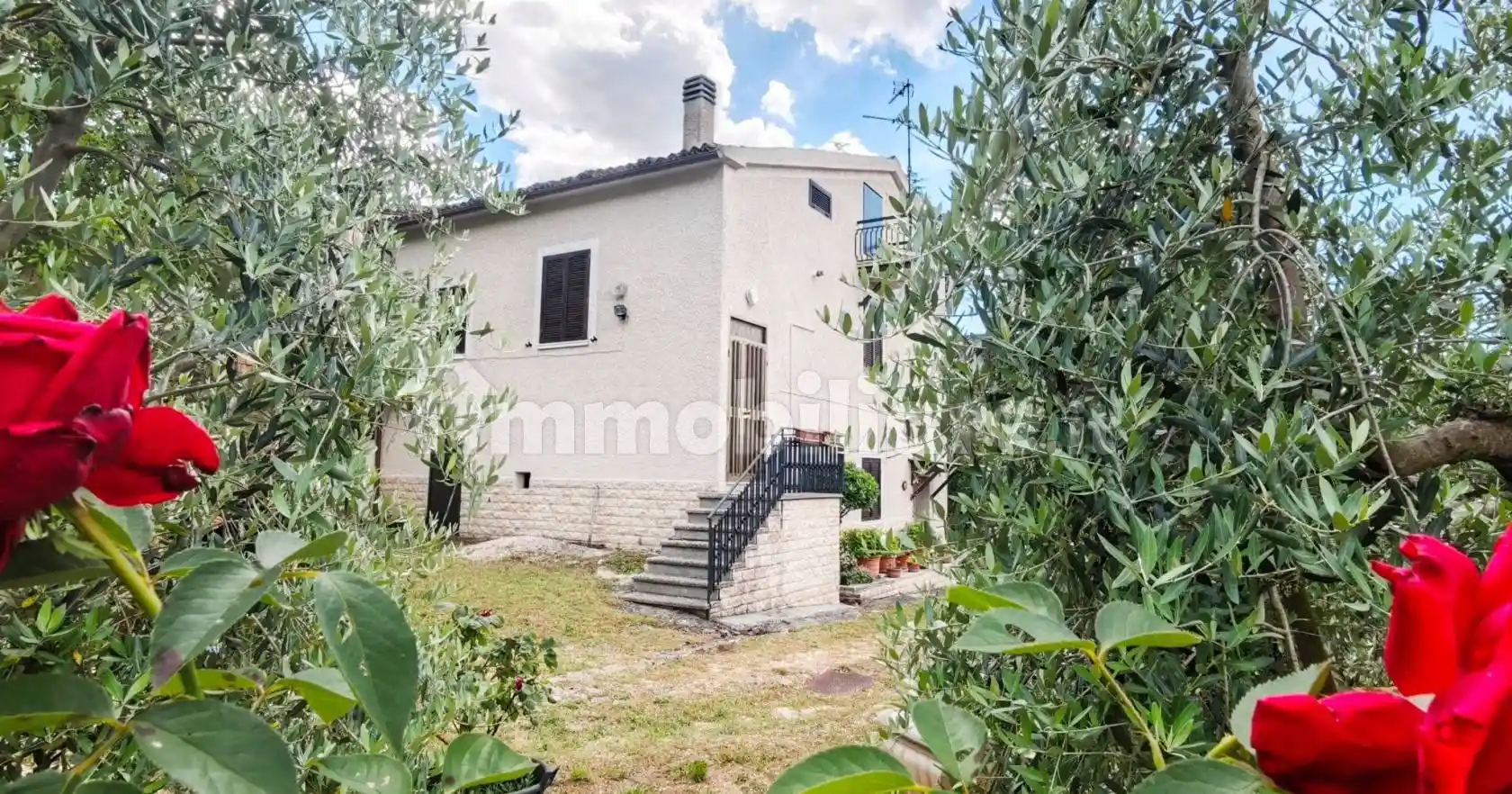 Casa indipendente in vendita a Assisi