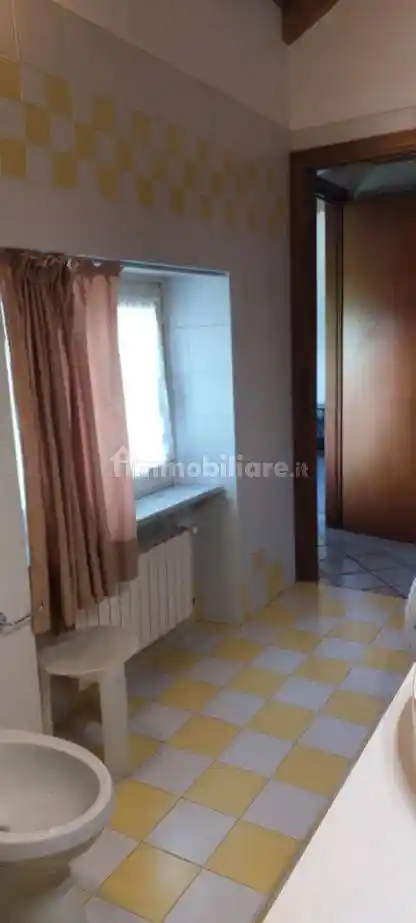 Appartamento in affitto a Varese