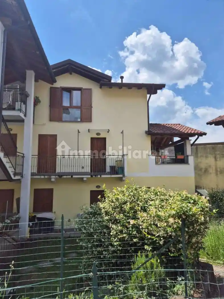 Appartamento in vendita a Ferrera di Varese