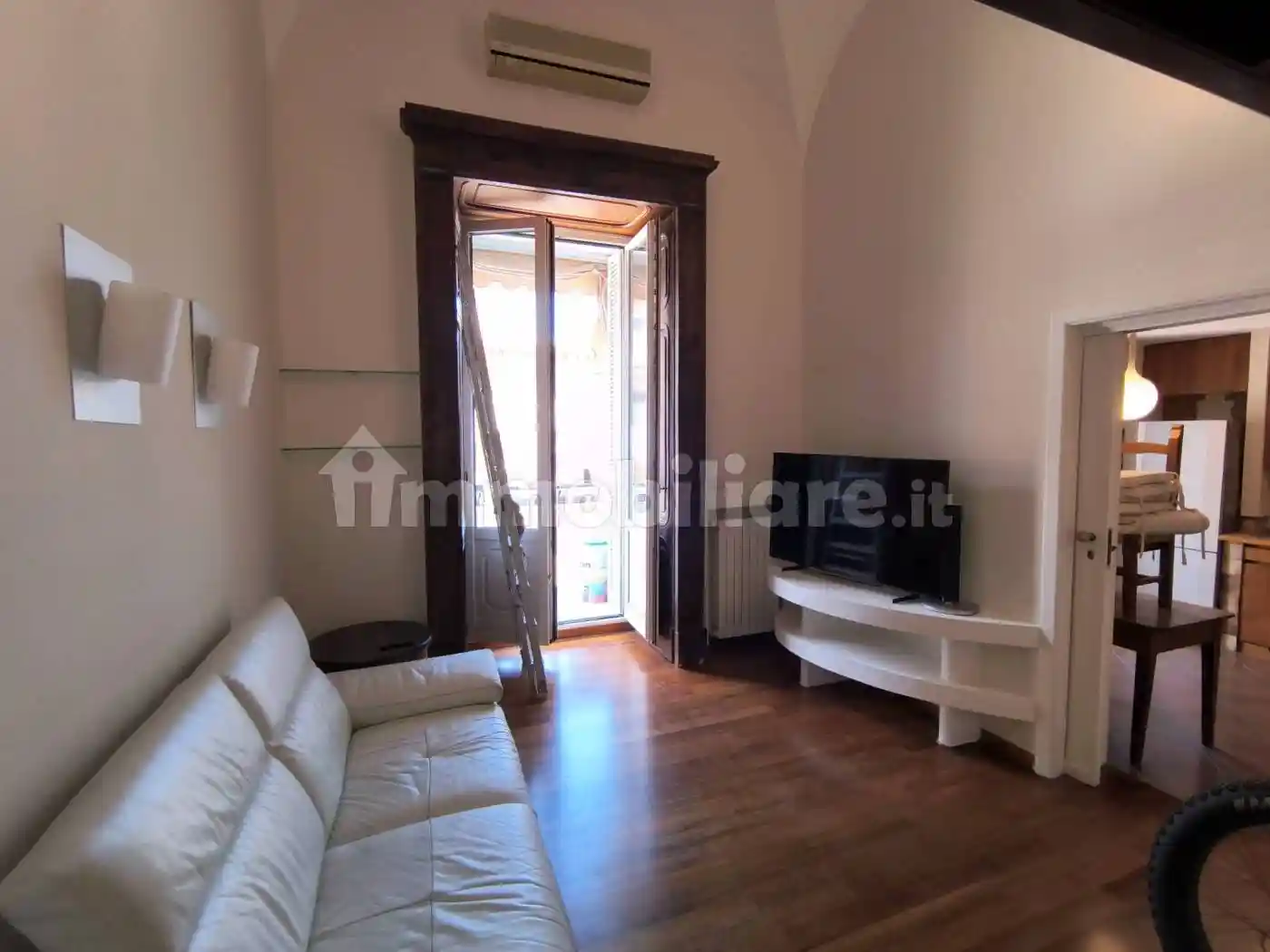 Appartamento in affitto a Napoli