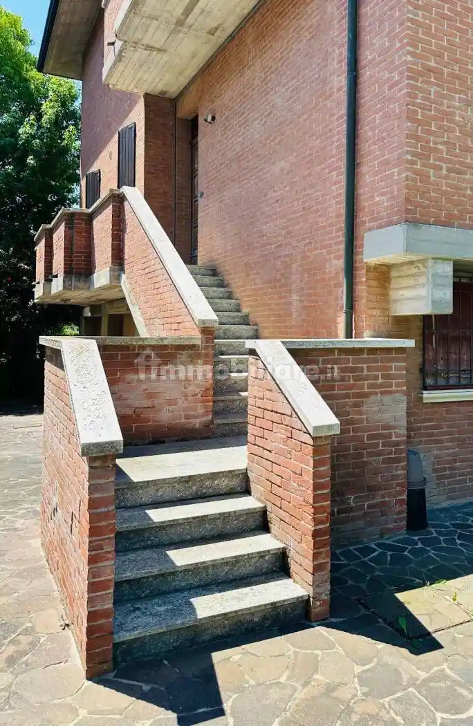 Appartamento in affitto a Ferrara