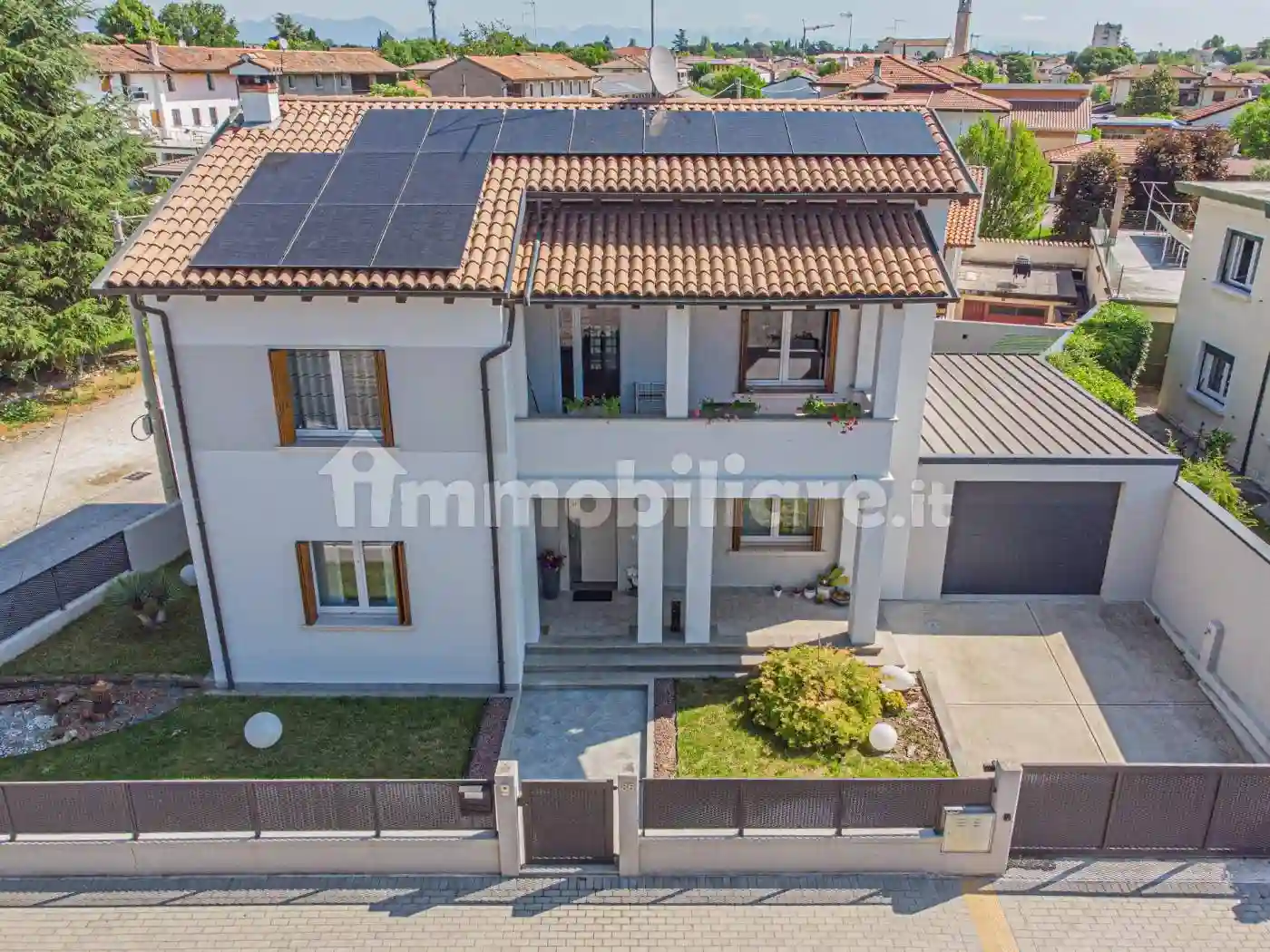 Villa - foto 2