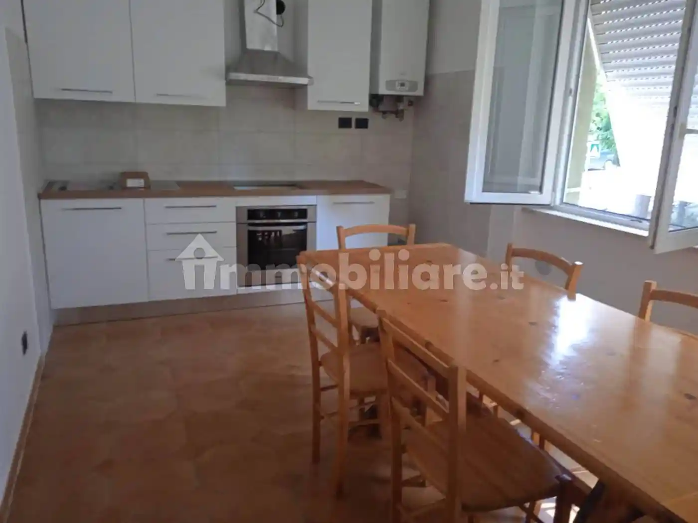 Appartamento in affitto a Ancona