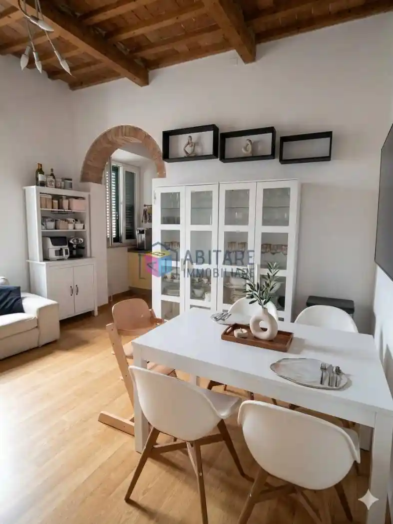 Appartamento in vendita a Livorno
