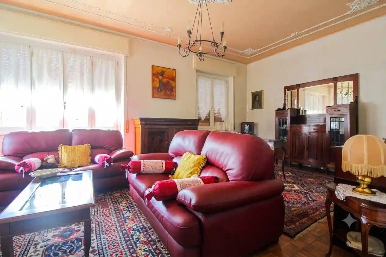 Villa in vendita a Cava Manara