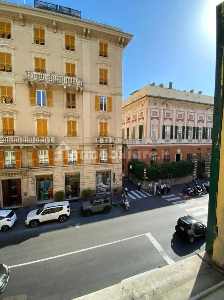 Appartamento in vendita a Genova