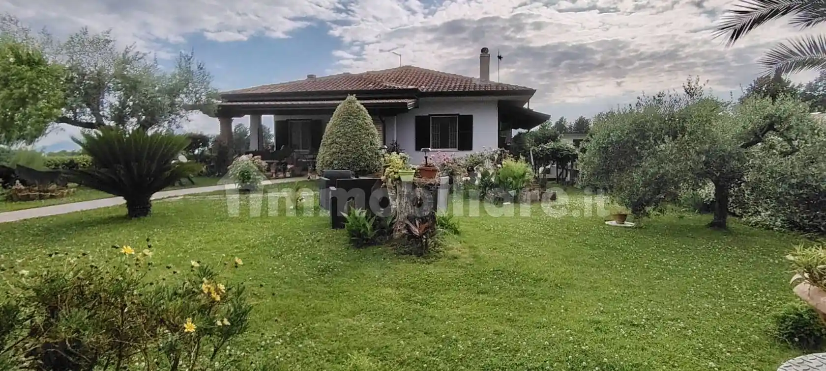 Villa in vendita a Alatri