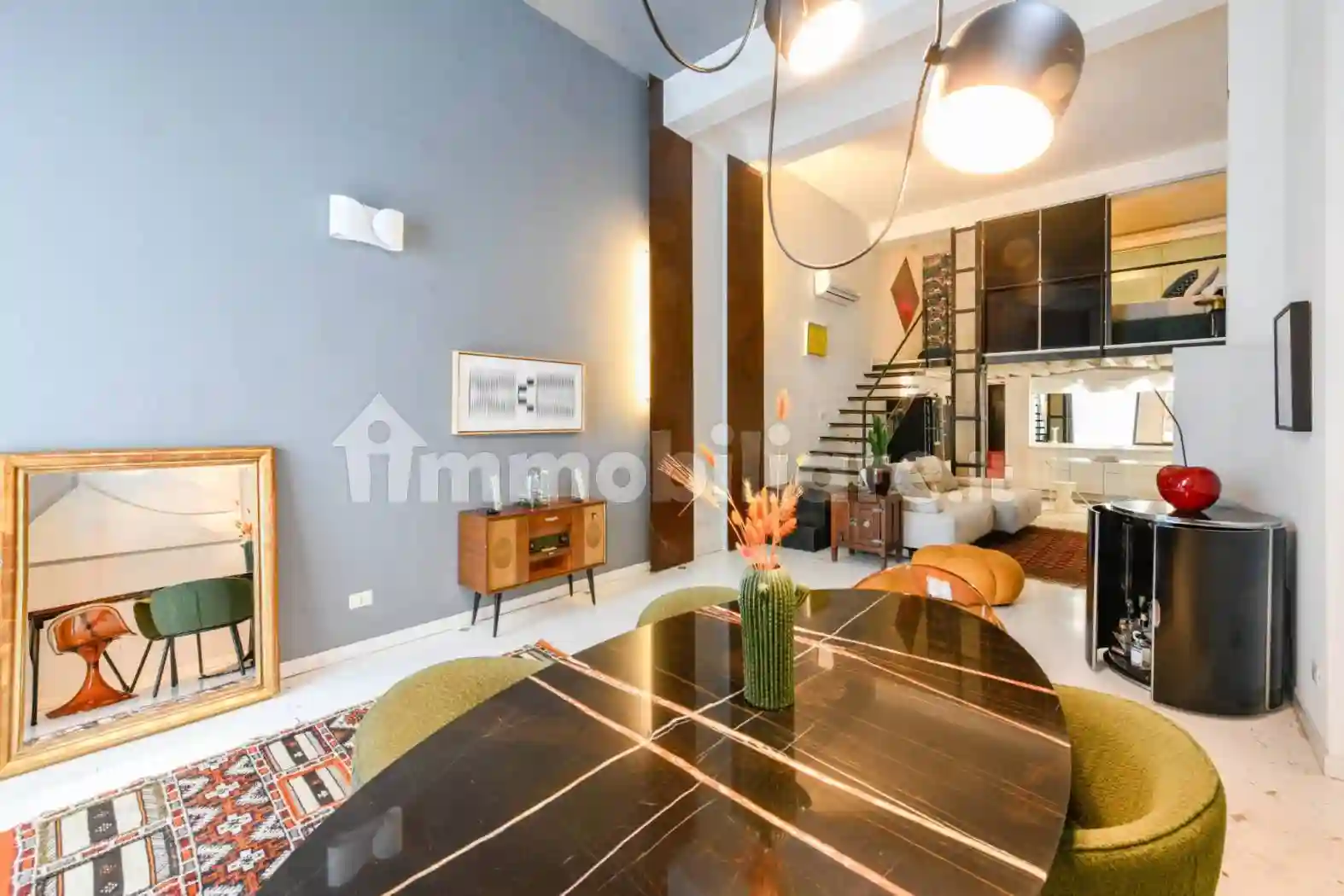 Loft - foto 2
