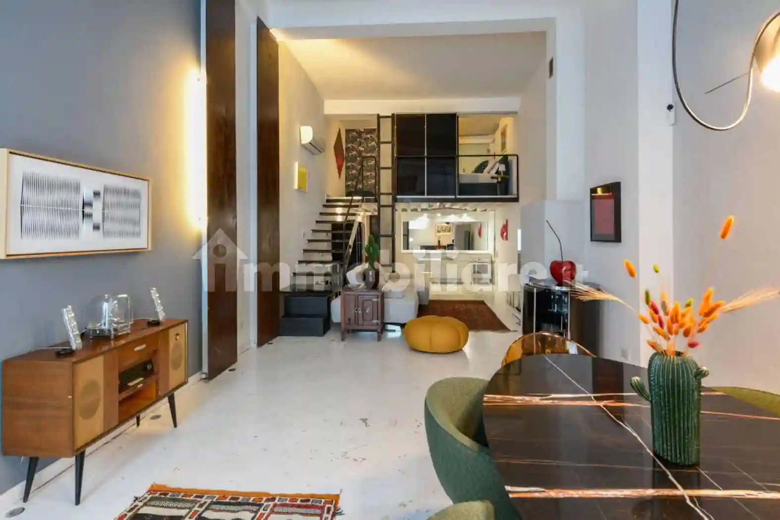Loft - foto 4