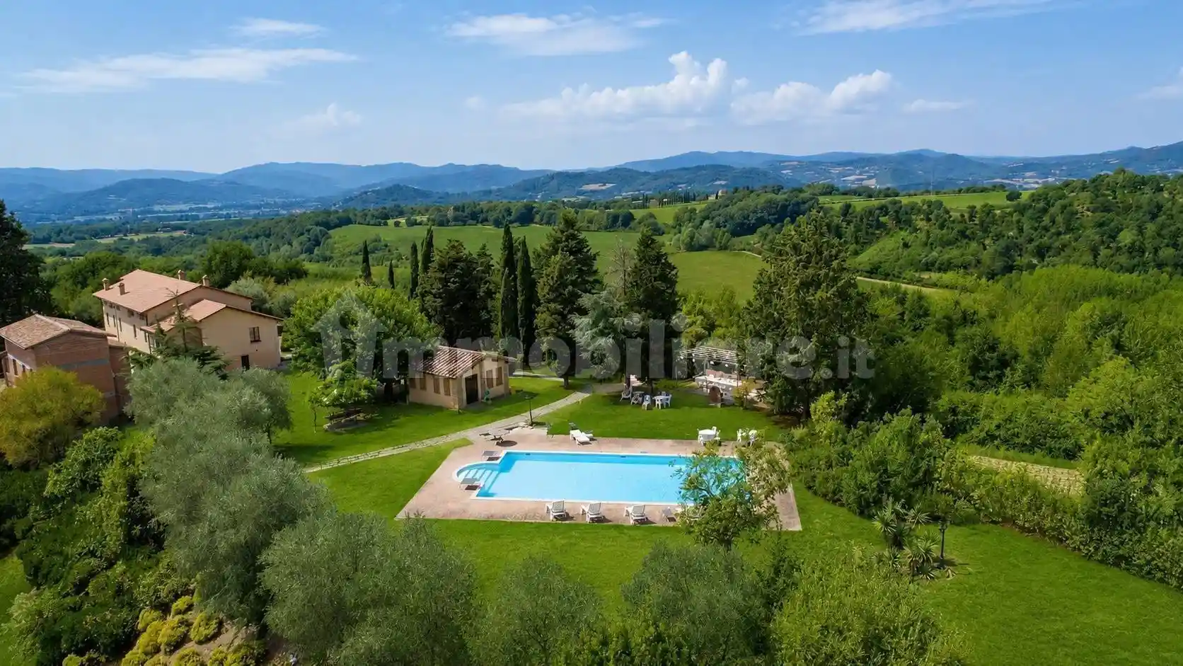 Rustico - Casale in vendita a Città di Castello