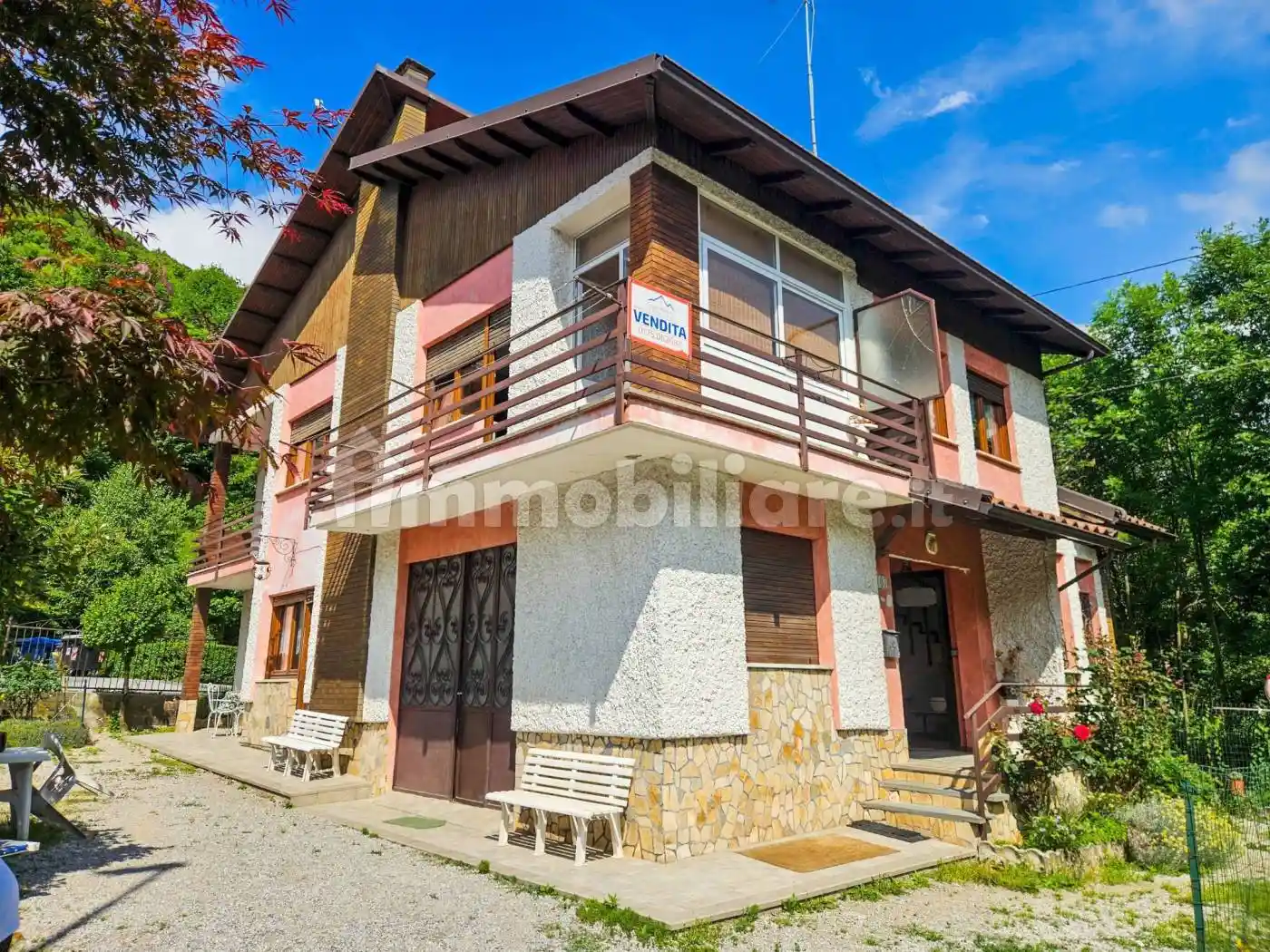 Casa indipendente in vendita a Chiusa di Pesio