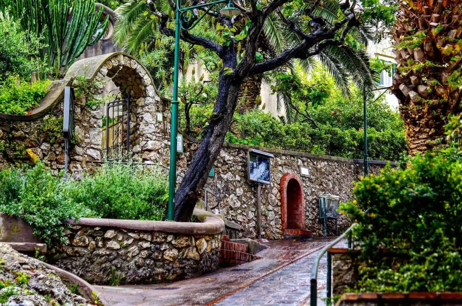 Appartamento in affitto a Capri