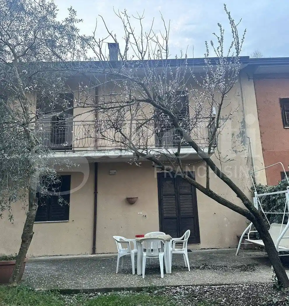 Casa indipendente in vendita a Mercogliano