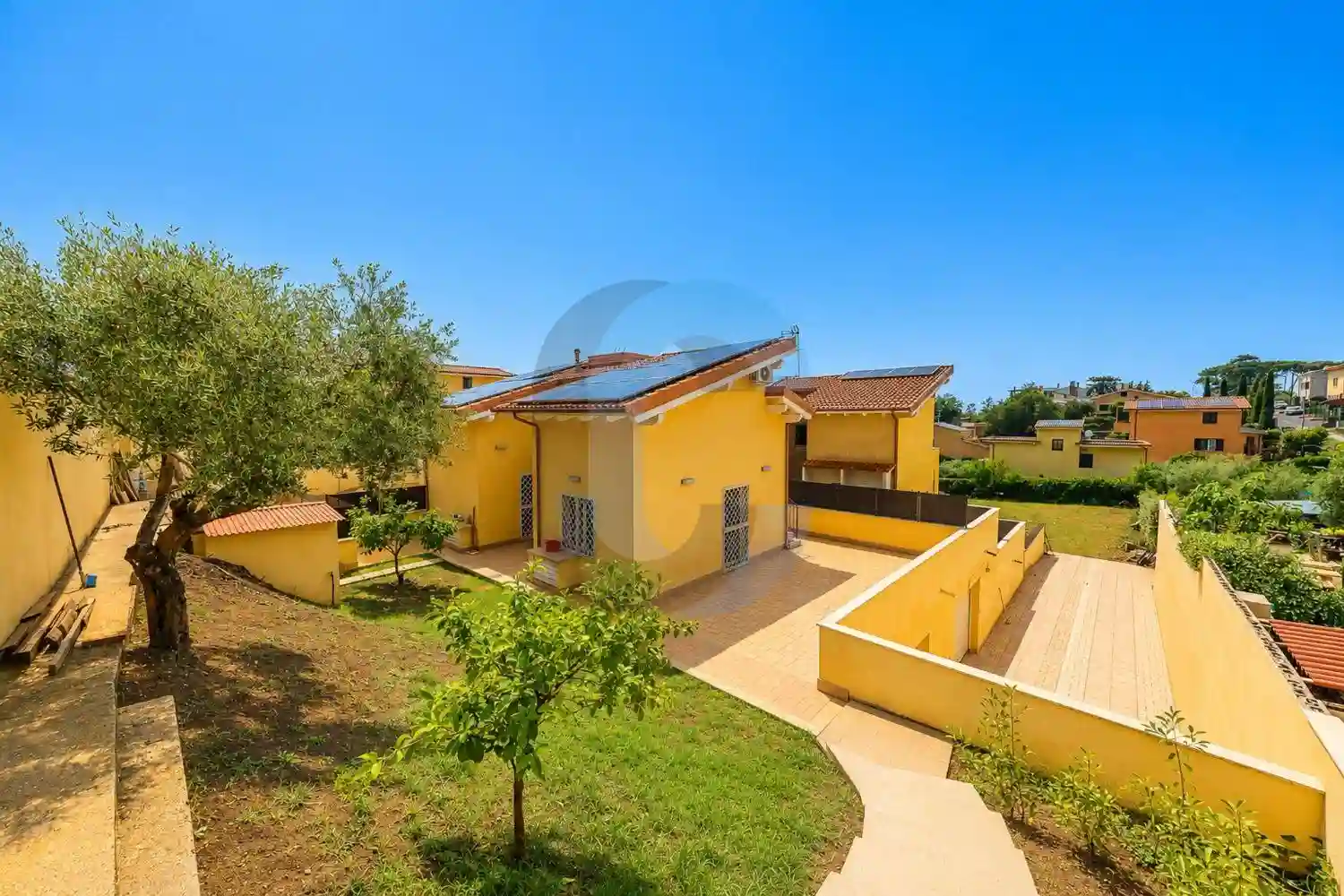 Villa - foto 2