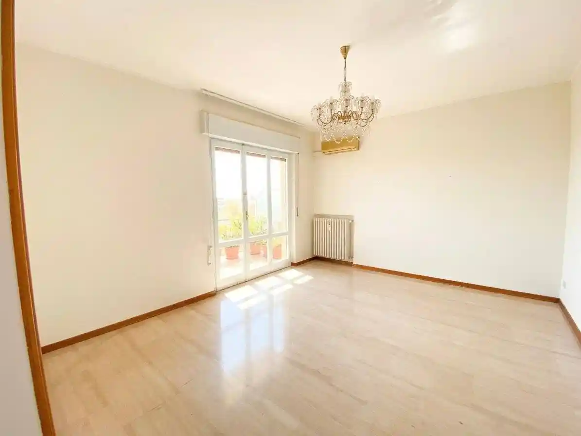 Appartamento in vendita a Parma
