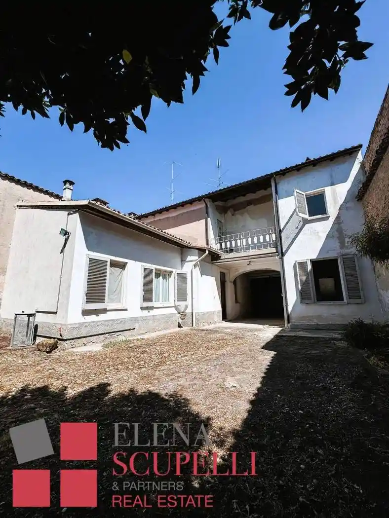 Casa indipendente in vendita a Rivanazzano Terme