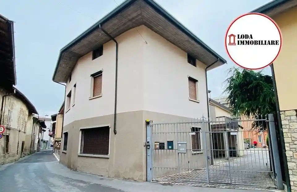Casa indipendente in vendita a Pontoglio