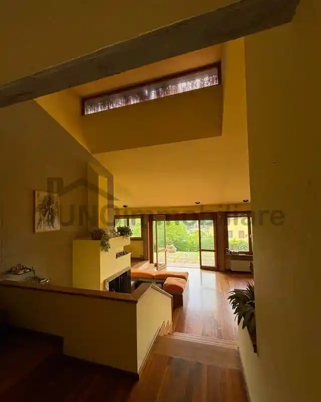 Villa in vendita a Arezzo