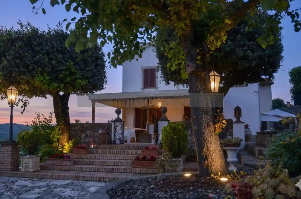 Villa in vendita a Corciano