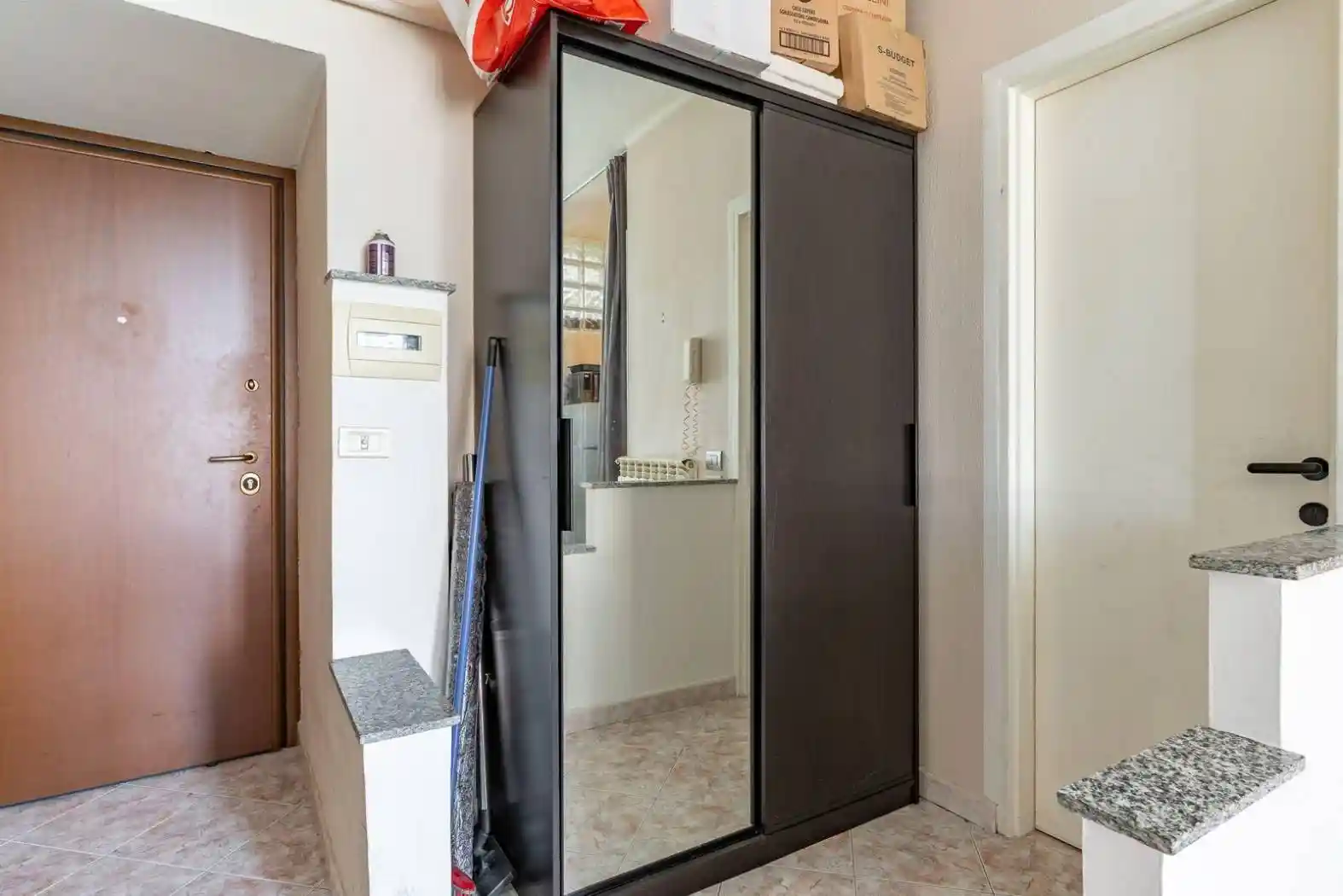 Appartamento in vendita a Trezzano sul Naviglio