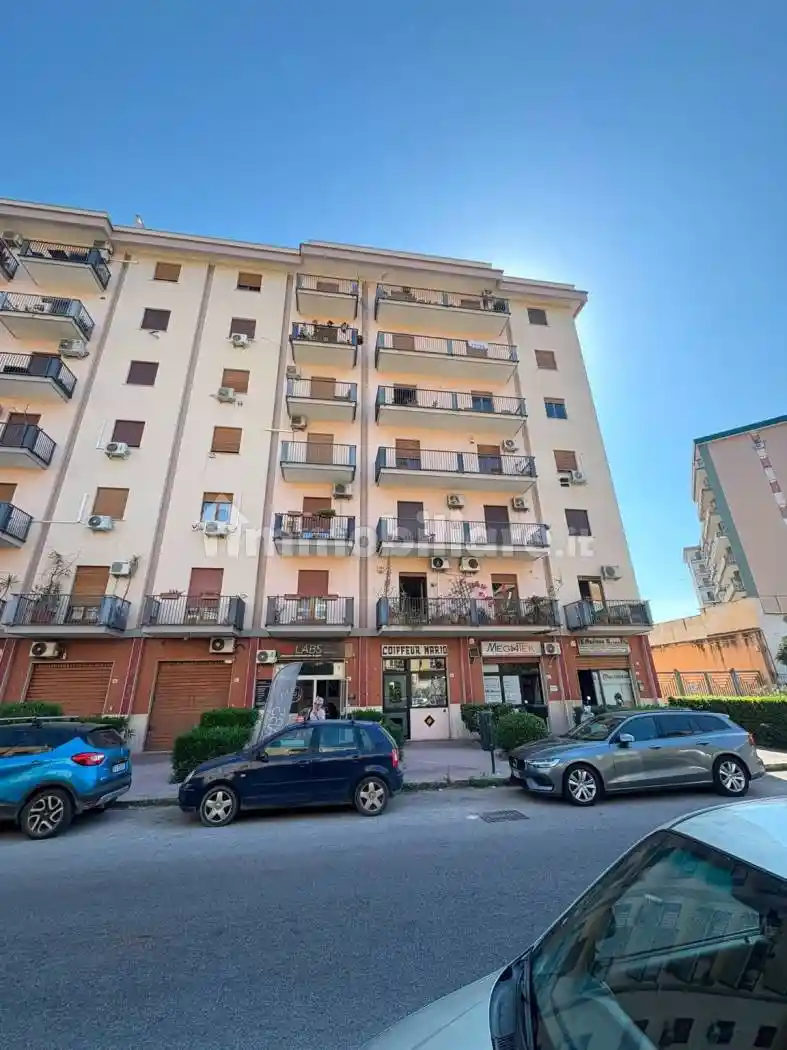 Appartamento in vendita a Palermo