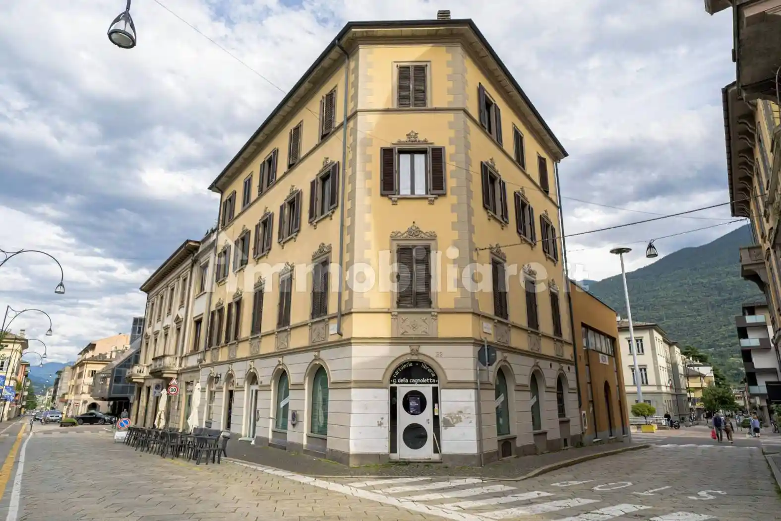 Appartamento in vendita a Sondrio