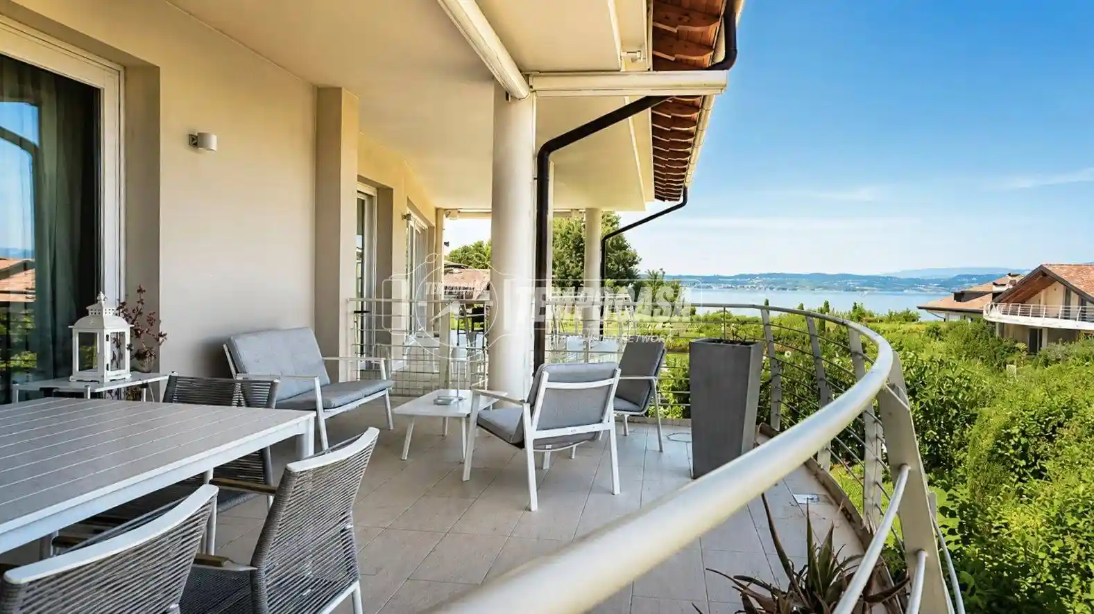 Appartamento in vendita a Sirmione